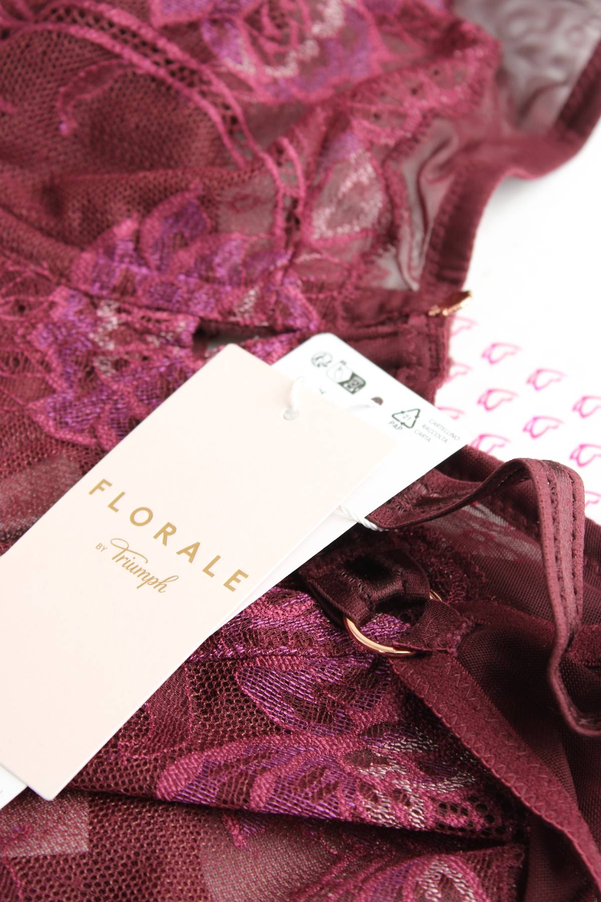 Сутиен Triumph Florale3