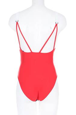 Цял бански Champion2 - Contour.bg Цял бански Champion2
