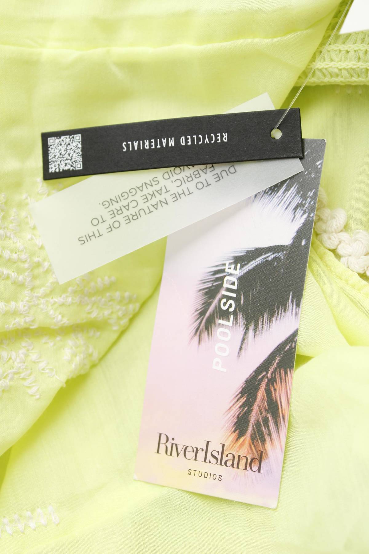 Дамски къс панталон River Island3 - Contour.bg Дамски къс панталон River Island3