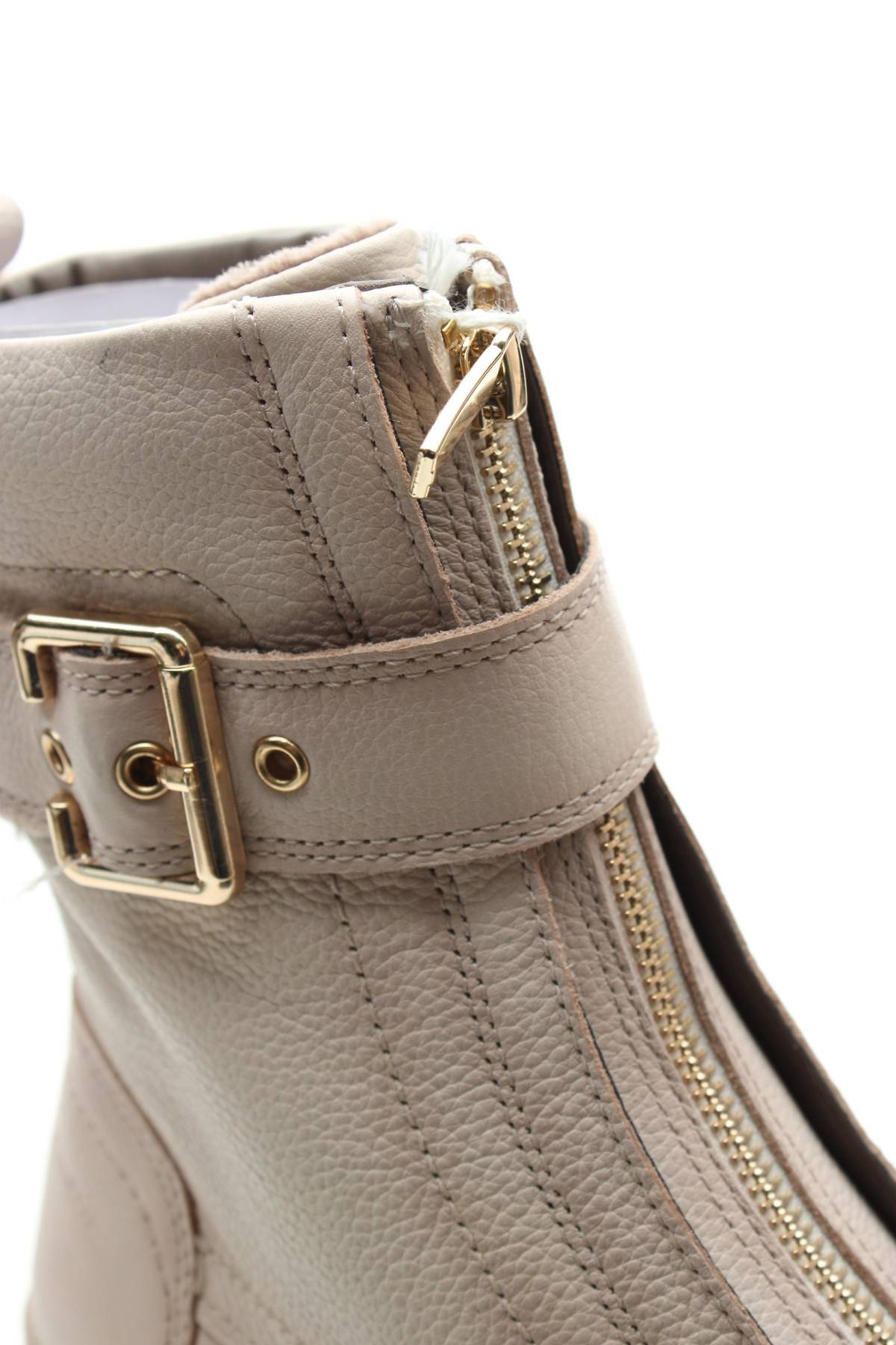 Γυναικεία μποτάκια Tamaris5