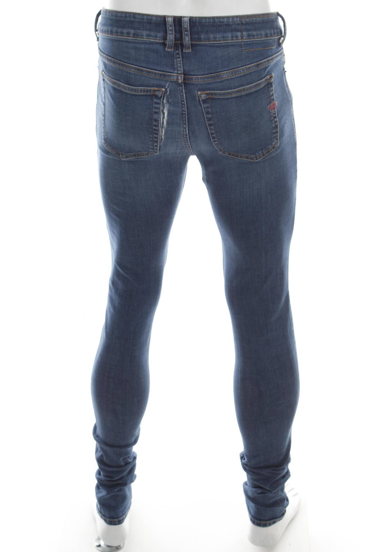Мъжки дънки Diesel2 - Contour.bg Мъжки дънки Diesel2