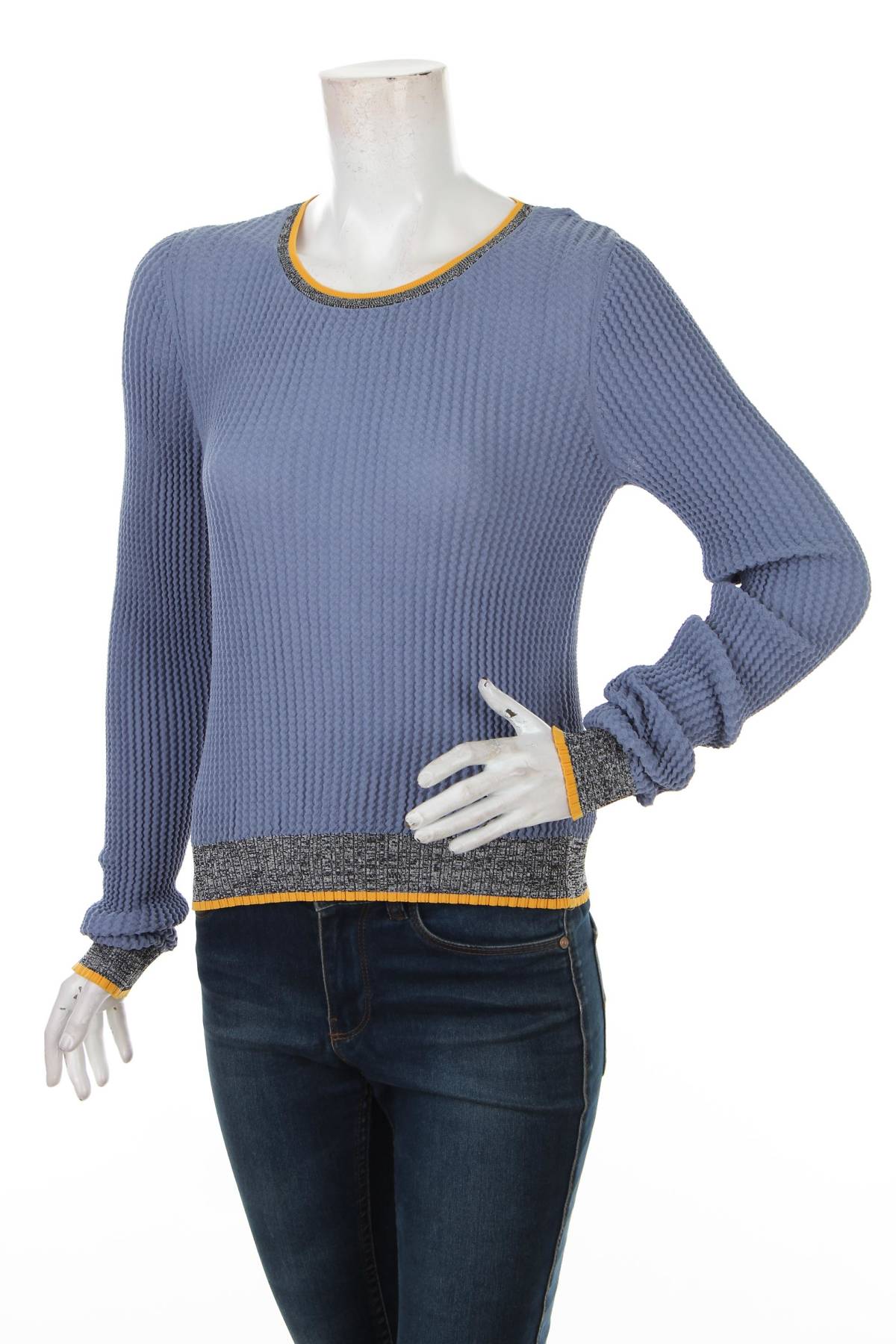 Дамски пуловер Diesel1