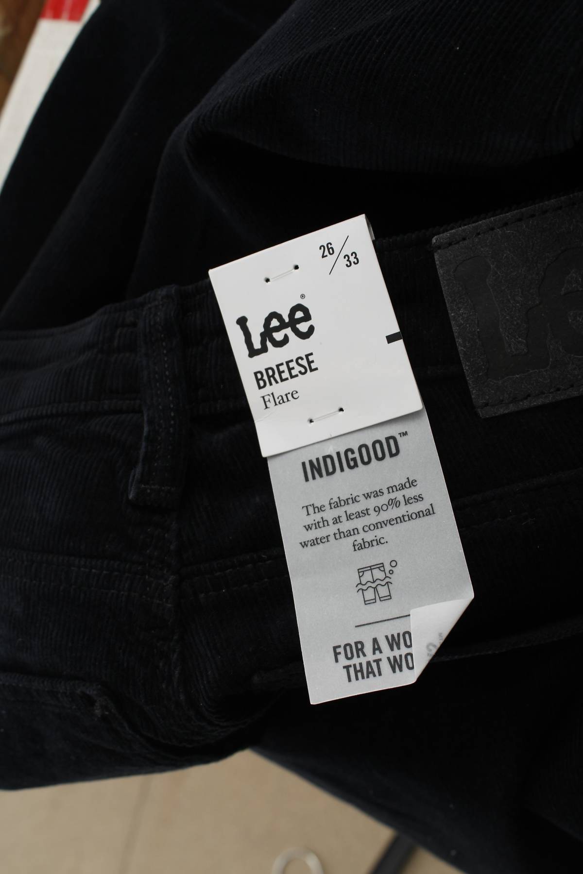 Γυναικεία κοτλέ παντελόνια Lee3 - Contourshop.gr Γυναικεία κοτλέ παντελόνια Lee3