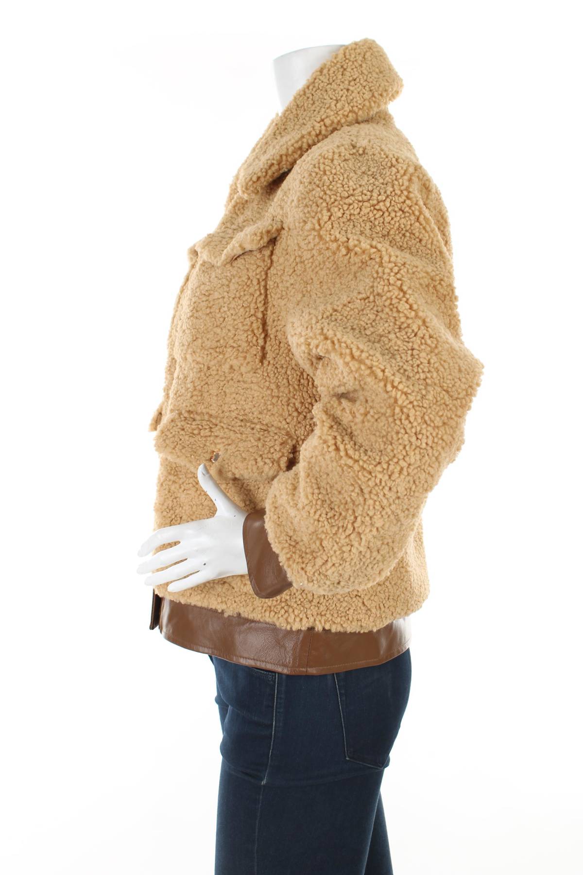 Дамско яке Sandro3