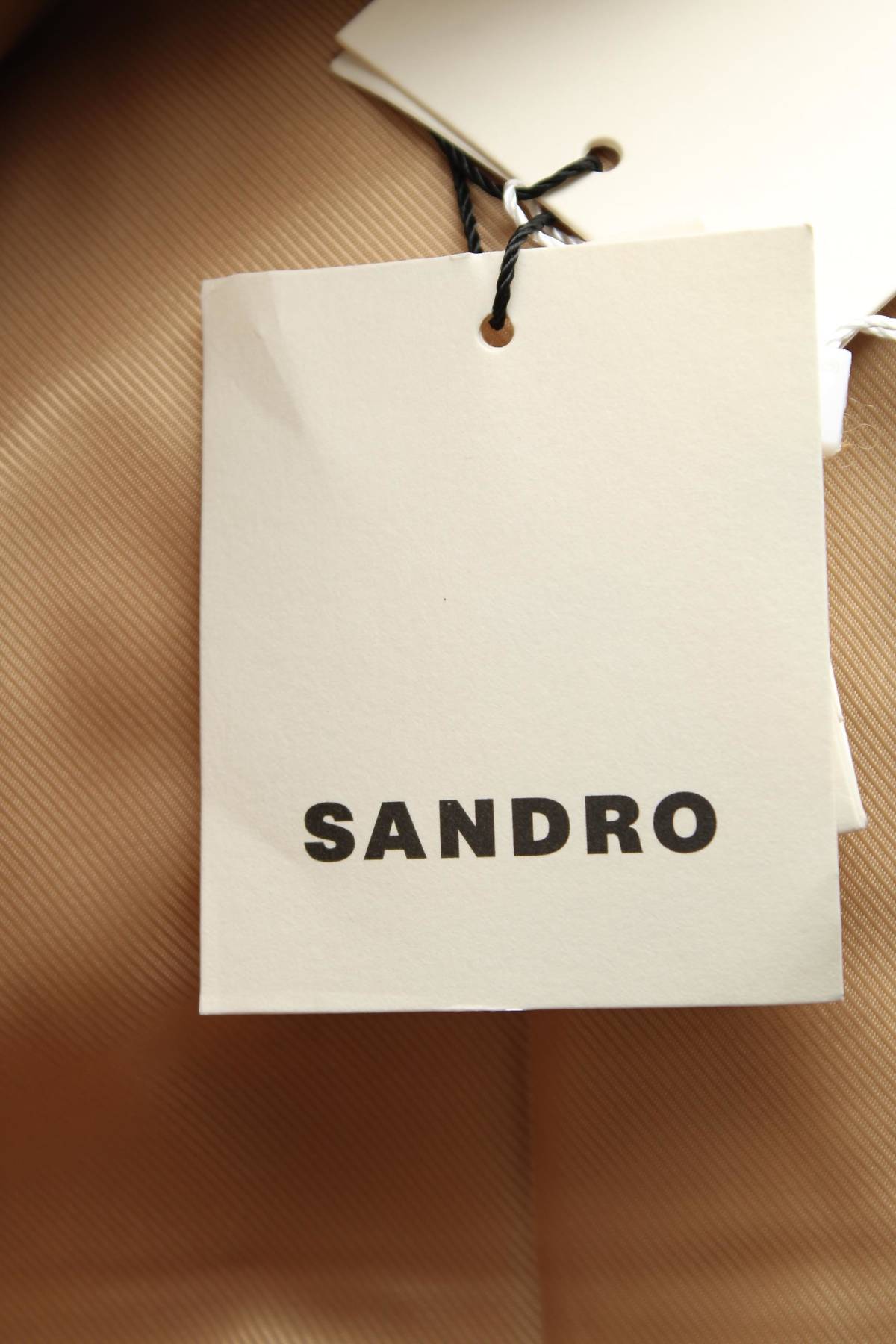 Дамско яке Sandro4