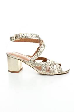 Σανδάλια Next1