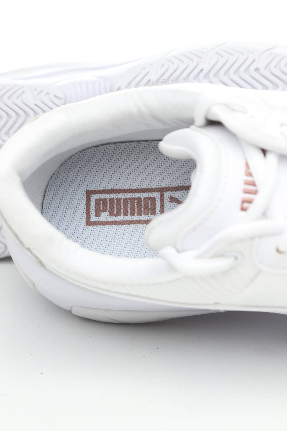 Αθλητικά παπούτσια Puma5