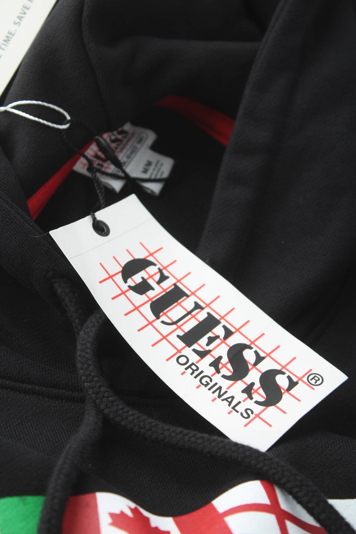 Мъжки суичър Guess3 - Contour.bg Мъжки суичър Guess3
