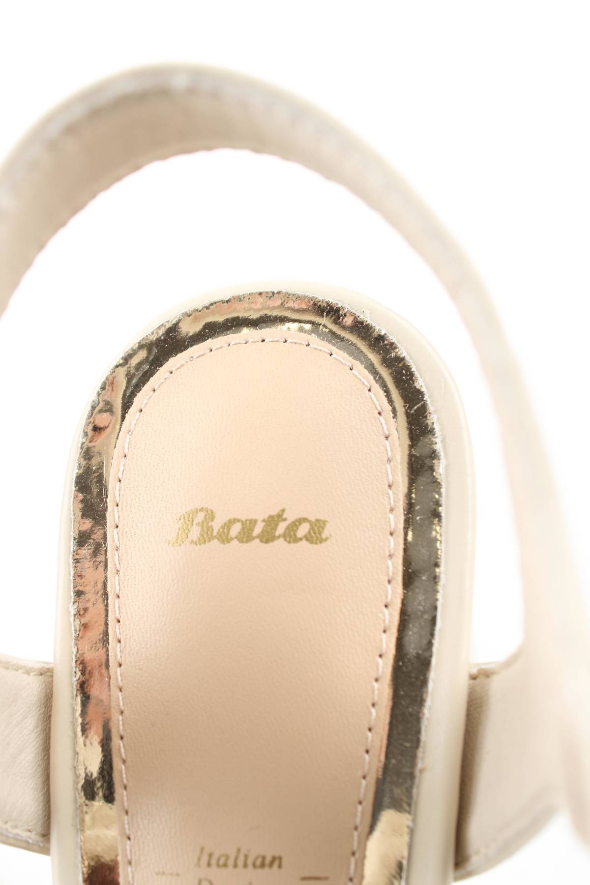 Σανδάλια Bata5