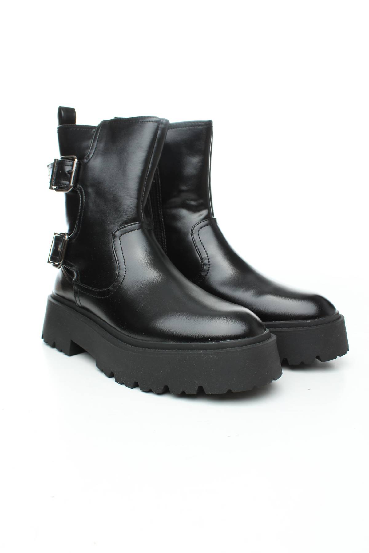 Дамски боти River Island3