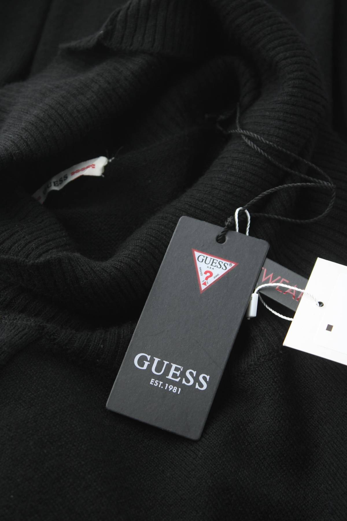 Мъжко поло Guess3 - Contour.bg Мъжко поло Guess3