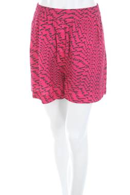 Дамски къс панталон Pinko1