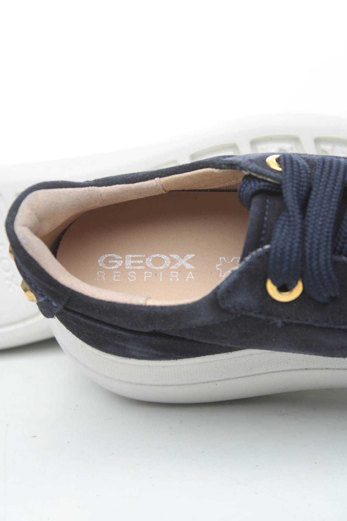 Γυναικεία παπούτσια Geox5