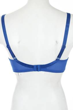 Σουτιέν Triumph1