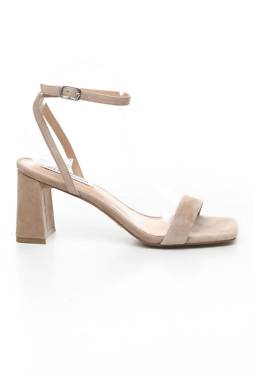 Сандали Steve Madden1