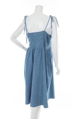 Φορέματα Only2