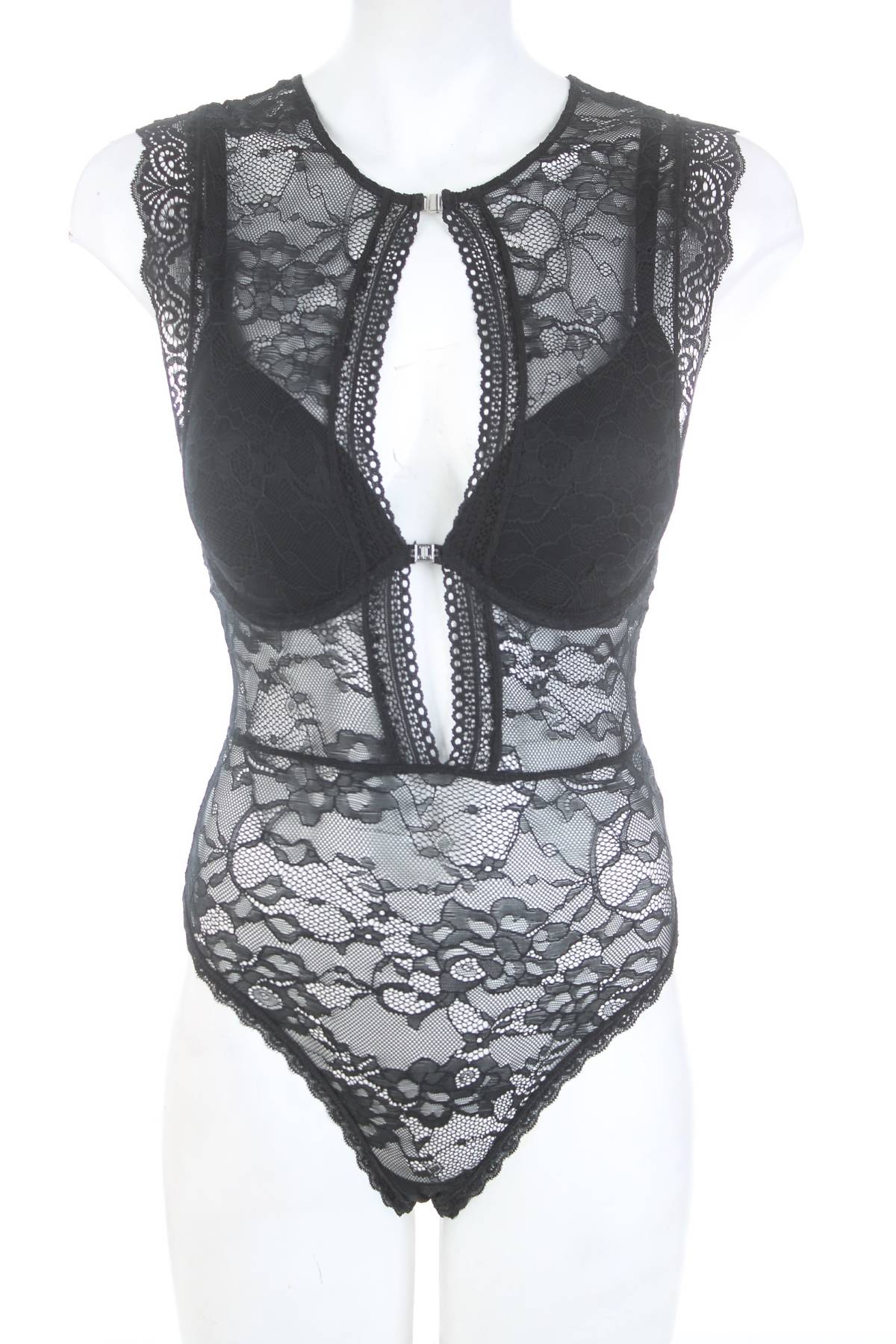 Ερωτικά εσώρουχα Jette1