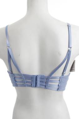 Сутиен Hunkemoller2