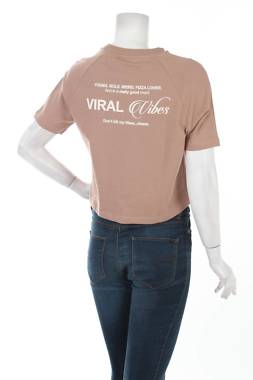 Γυναικείο αθλητικό t-shirt Viral Vibes2