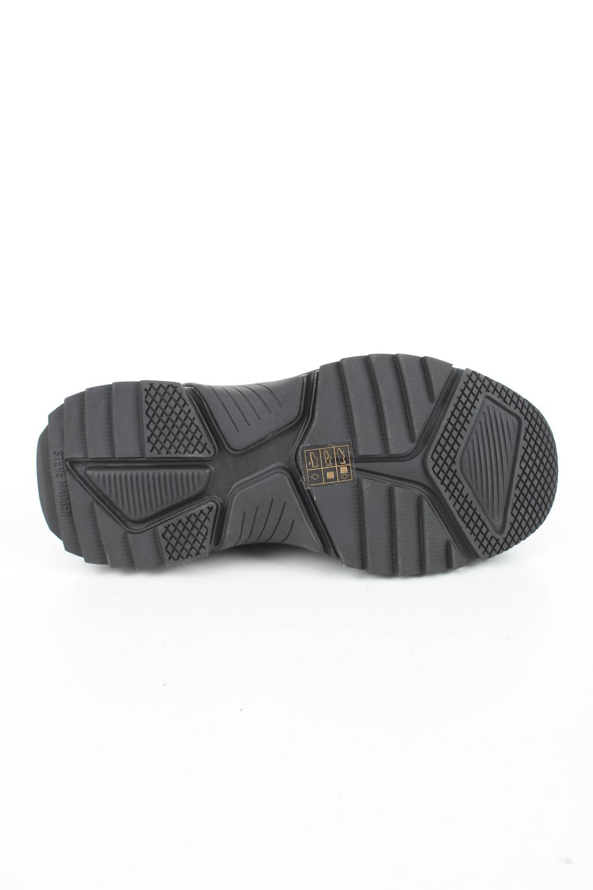 Ανδρικά παπούτσια Steve Madden4