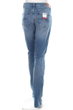 Дамски дънки Tommy Jeans2 - Contour.bg Дамски дънки Tommy Jeans2