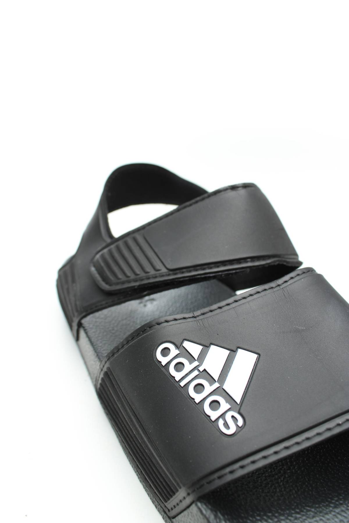 Детски сандали Adidas5
