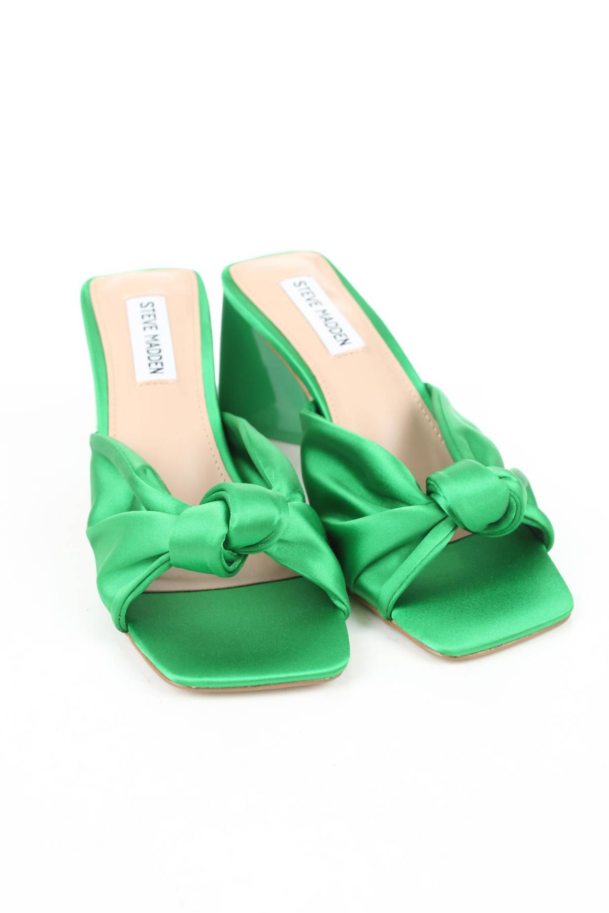 Πέδιλα Steve Madden3