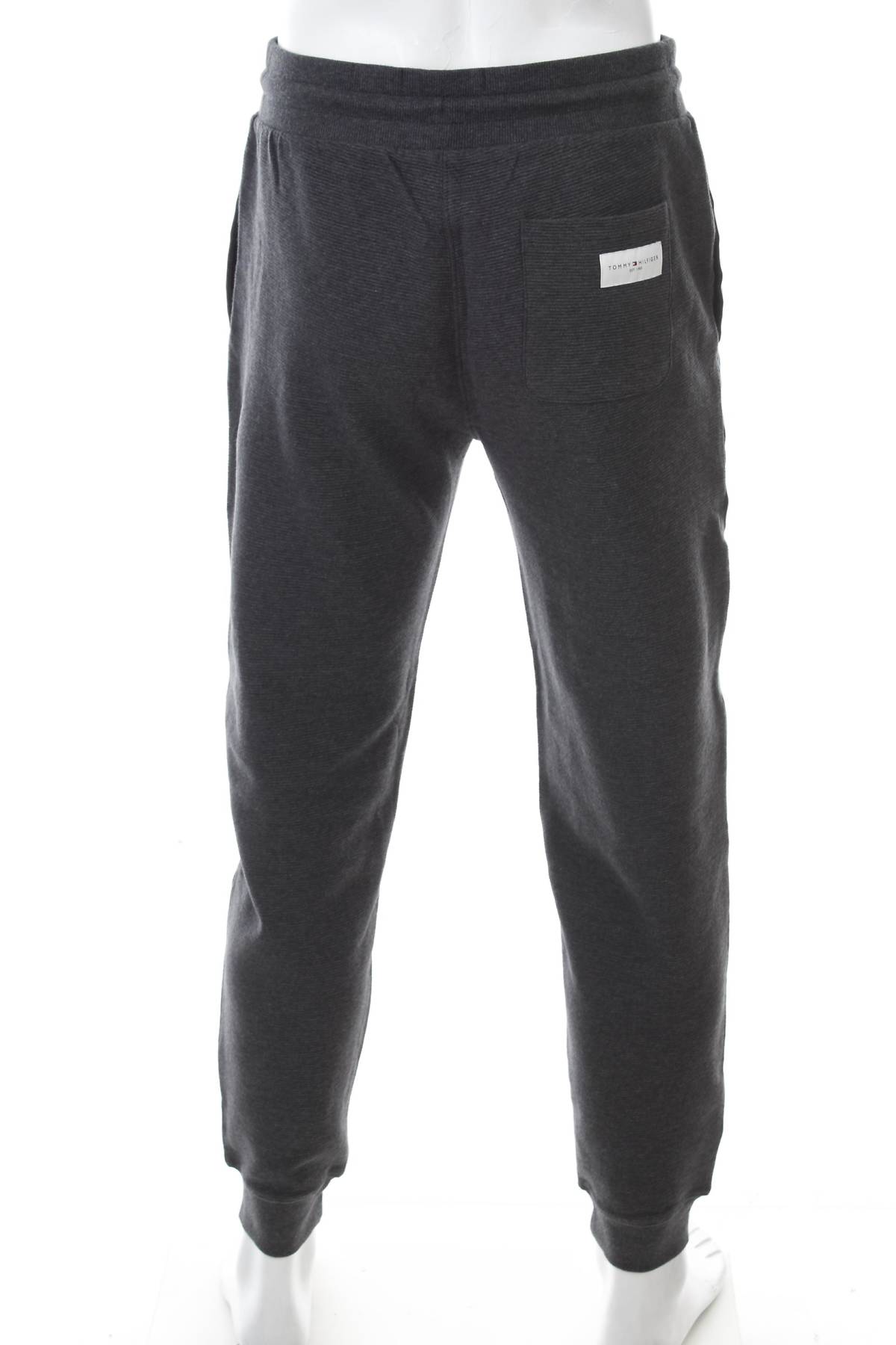 Мъжко спортно долнище Tommy Hilfiger2 - Contour.bg Мъжко спортно долнище Tommy Hilfiger2