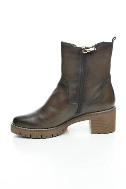 Дамски боти Tamaris2