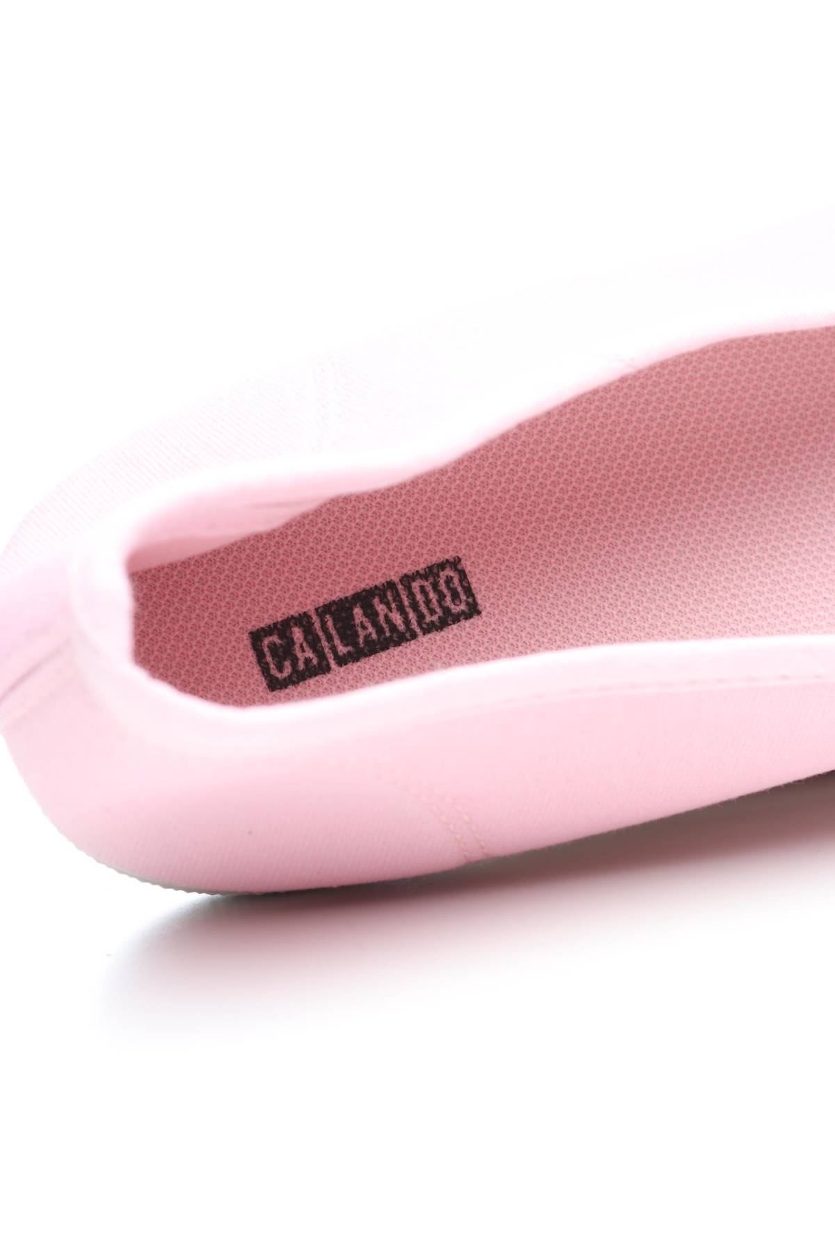 Дамски обувки Calando5
