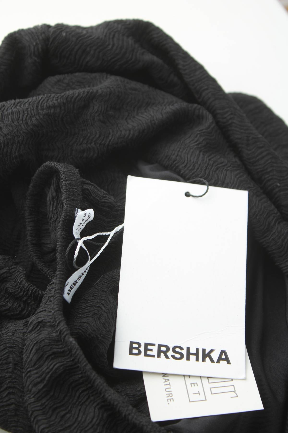 Цял бански Bershka3