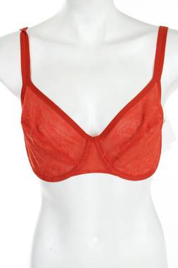 Σουτιέν Triumph1