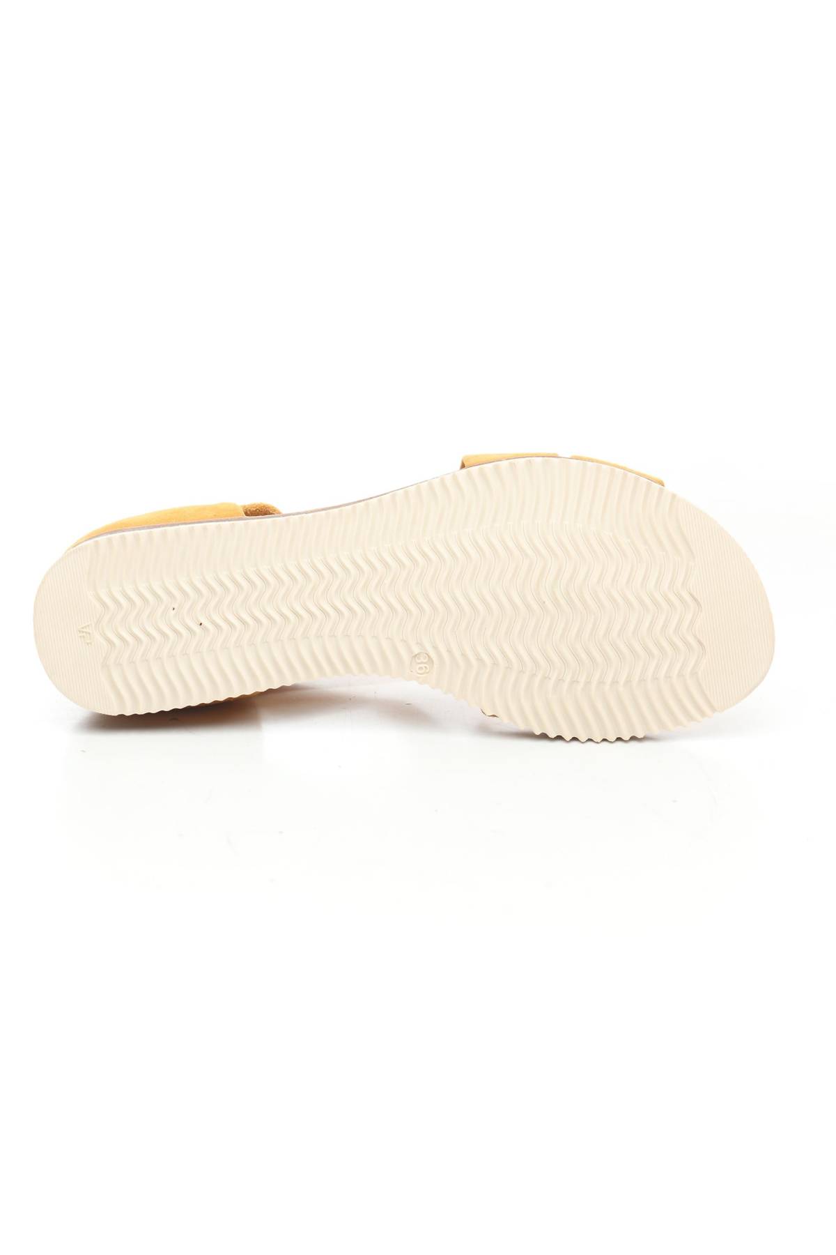 Σανδάλια Hush Puppies4