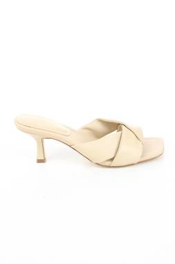 Πέδιλα Guess1 - Contourshop.gr Πέδιλα Guess1