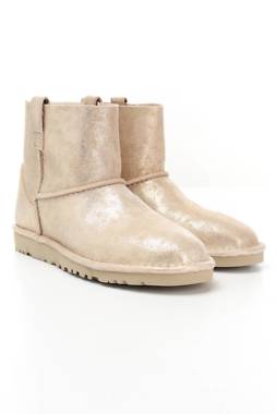 Дамски ботуши UGG Australia1 - Contour.bg Дамски ботуши UGG Australia1