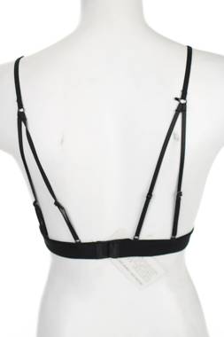 Сутиен Hunkemoller2