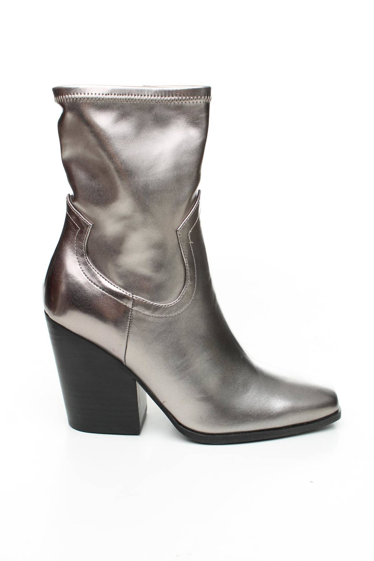 Дамски боти Steve Madden1 - Contour.bg Дамски боти Steve Madden1
