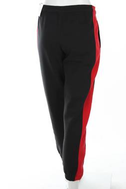 Γυναικείο αθλητικό παντελόνι Nike Jordan2