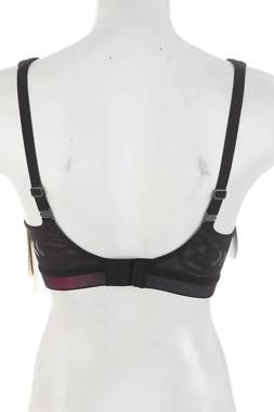 Спортен сутиен Triumph Triaction2