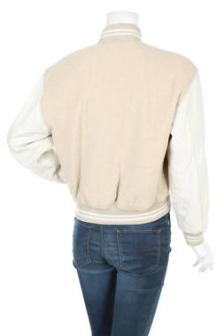 Γυναικείο μπουφάν Mango2