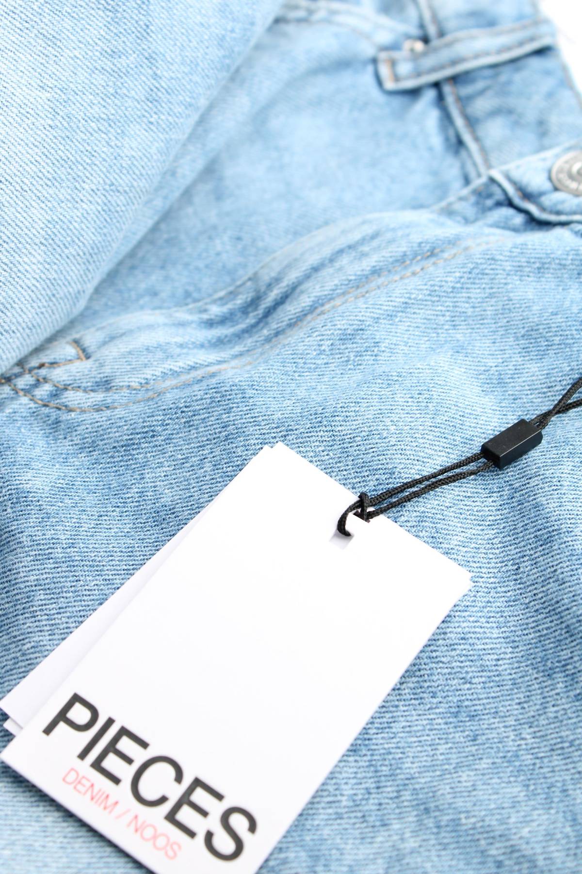 Дамски къси дънки Pieces3