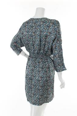 Φορέματα Etam2