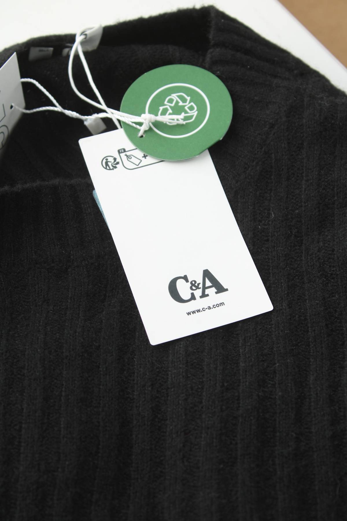 Дамски пуловер C&A3