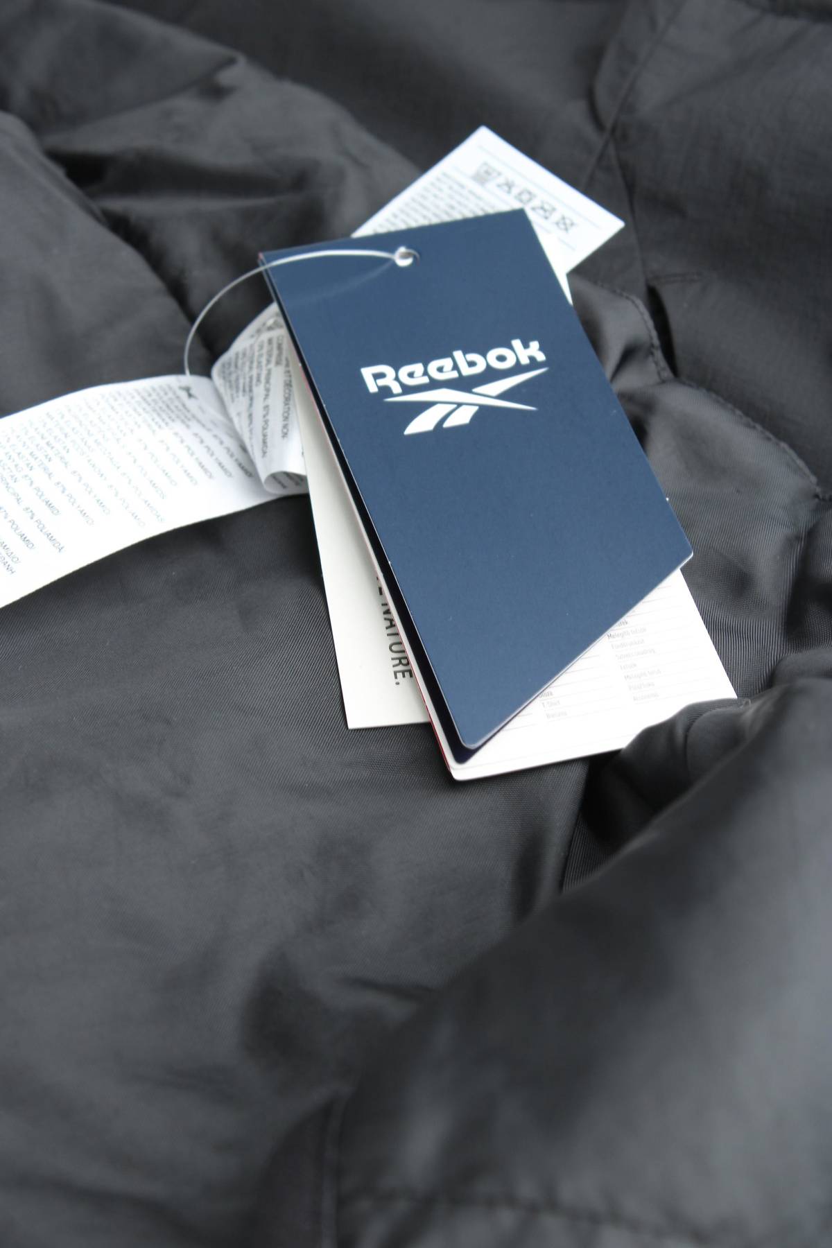 Мъжки елек Reebok3