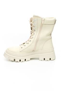 Дамски боти Steve Madden2