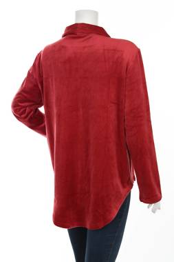 Ρούχα για το σπίτι Triumph2