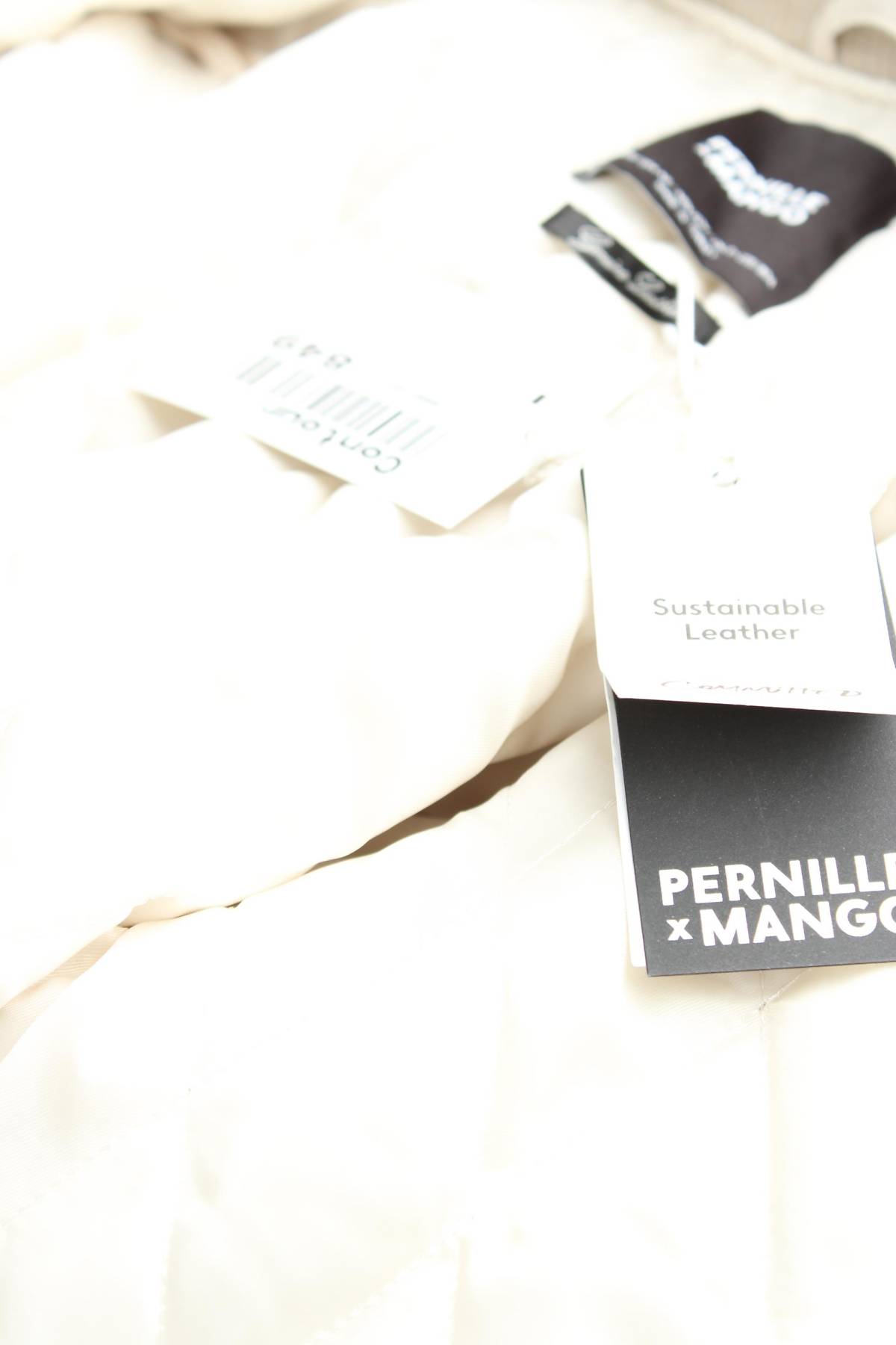 Γυναικείο μπουφάν Mango4