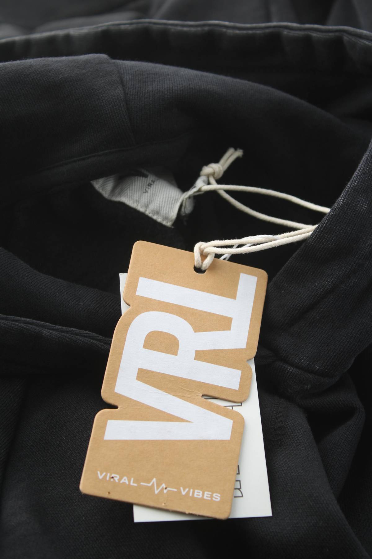 Дамски суичър Viral Vibes3