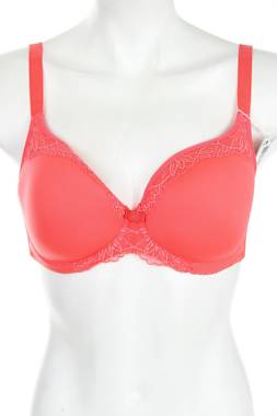 Σουτιέν Triumph1