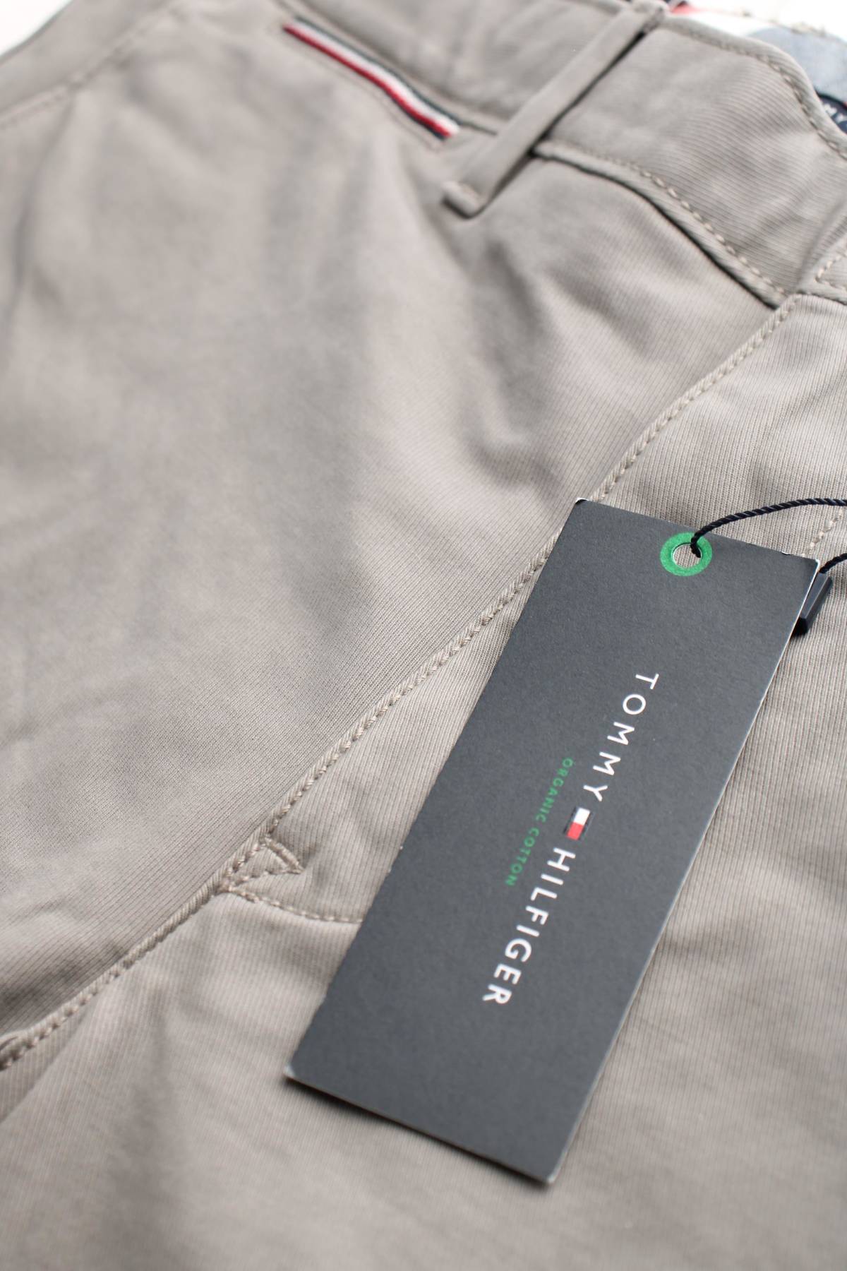 Ανδρικό σορτσάκι Tommy Hilfiger3 - Contourshop.gr Ανδρικό σορτσάκι Tommy Hilfiger3